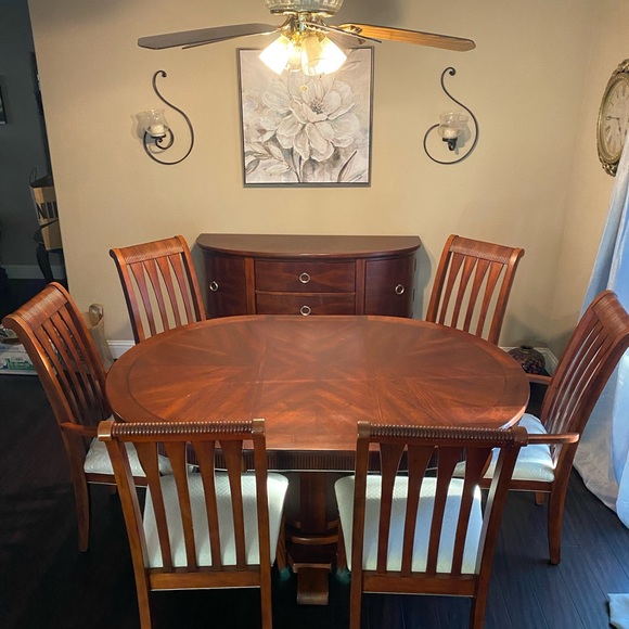 6 pieces Dining table set plus buffet - Picture 13 of 16